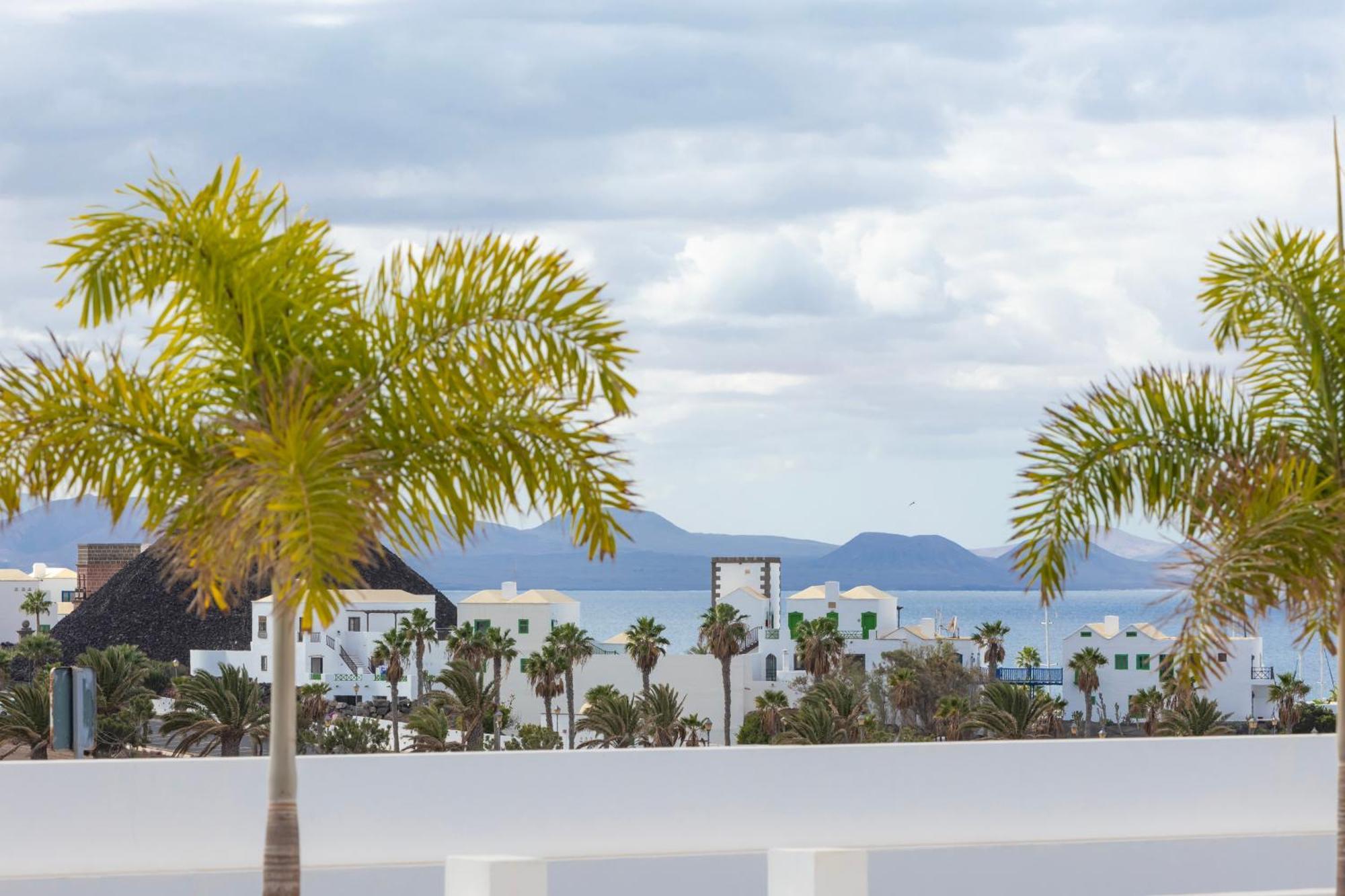 Villa Atlantica - Heated Pool In Playa Blanca Ngoại thất bức ảnh