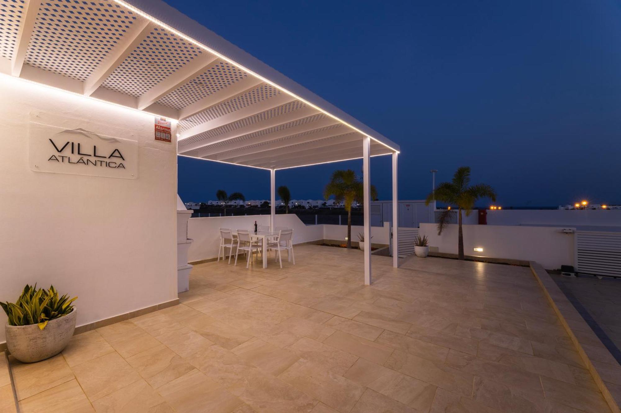 Villa Atlantica - Heated Pool In Playa Blanca Ngoại thất bức ảnh